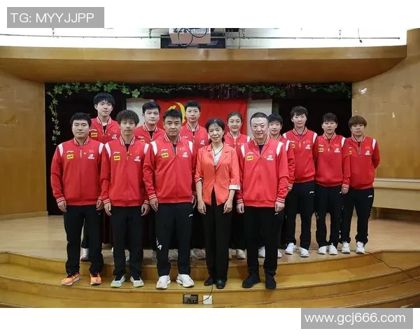 深圳乒乓球队配合引发热议球迷对战术与默契的不同看法