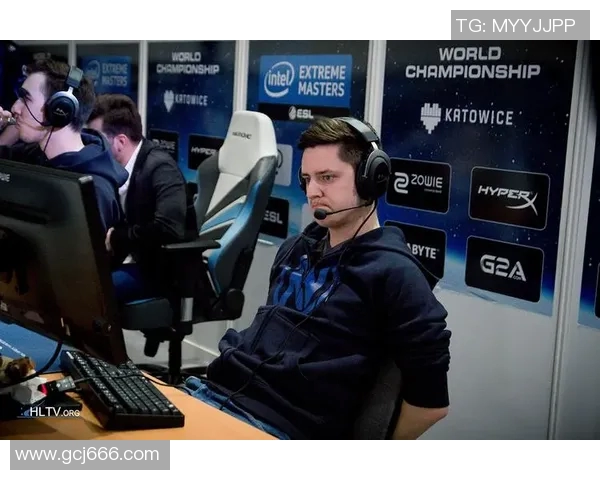 华沙军团与科克城激战正酣双方争夺胜利的精彩瞬间回顾