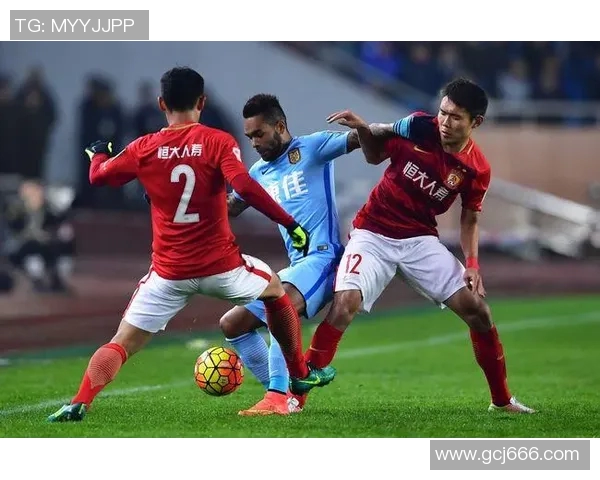 布伦瑞克与申花的精彩对决揭示足球魅力与团队精神的完美结合 布伦瑞克与申花的精彩对决揭示足球魅力与团队精神的完美结合