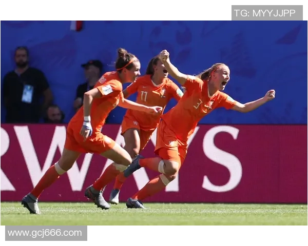 意大利女足对阵荷兰女足精彩直播全程回顾与分析