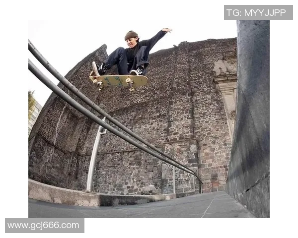 重庆滑板队的区域防守策略揭秘与滑板文化的深度融合探讨