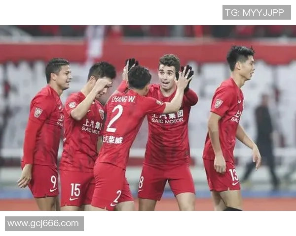 2015年中超巅峰对决上港与恒大激情碰撞引发的足球盛宴