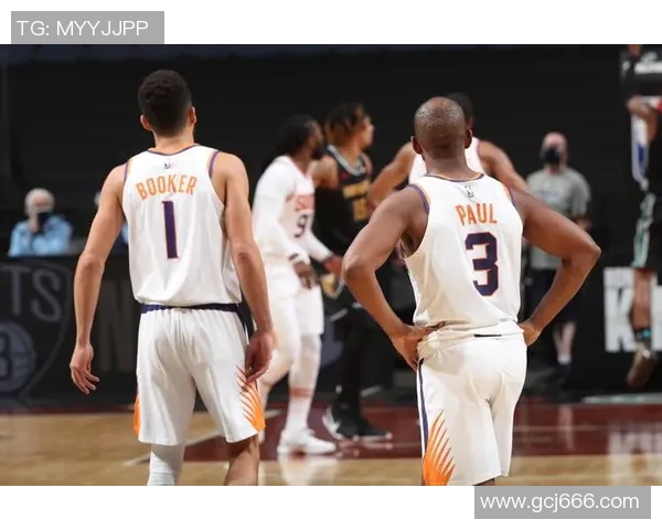 克里斯保罗：篮球场上的智慧指挥官与领导者之路